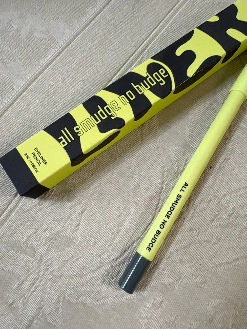 Made by Mitchell All Smudge No Budge Grey Scale Eyeliner Pencil BNIB